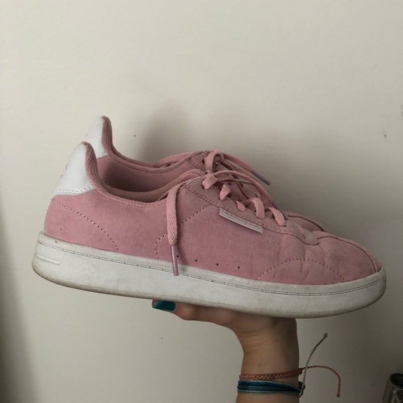 Pink Suede Champion Shoes - Picture 3 of 4